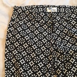 Divas, they’re just like us!🍸